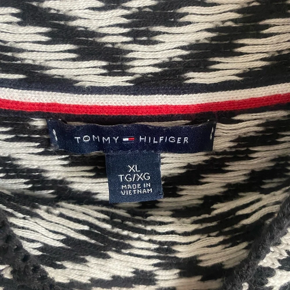 Tommy Hilfiger Women's Black and White Knit Mock Turtleneck Sweater Preppy‎